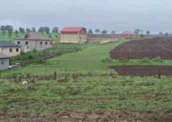  Quba  şəhərində torpaq satılır
