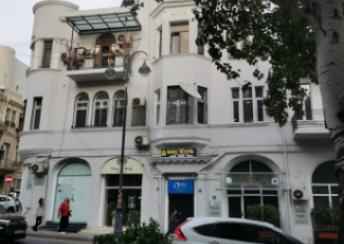  28 May qəsəbəsində 140m² mənzil kirayə verilir