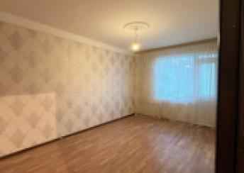  7-ci mikrorayon qəsəbəsində 65m² mənzil kirayə verilir
