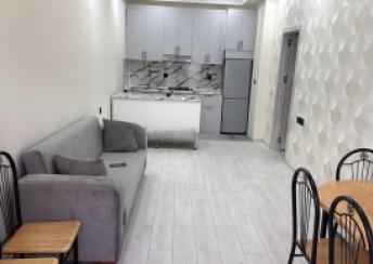  Qaraçuxur qəsəbəsində 54m² mənzil kirayə verilir