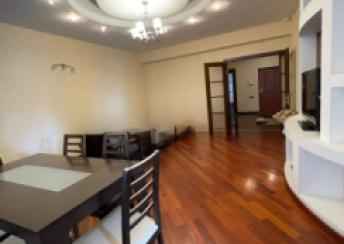  Bakı şəhərində 85m² mənzil kirayə verilir