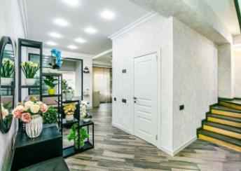  Bayıl qəsəbəsində 210m² mənzil satılır