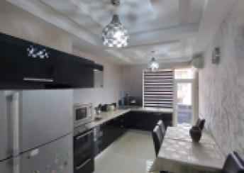  28 May qəsəbəsində 150m² mənzil kirayə verilir
