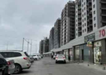  Yeni Yasamal qəsəbəsində 70m² mənzil kirayə verilir