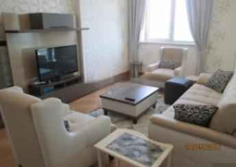  28 May qəsəbəsində 120m² mənzil kirayə verilir
