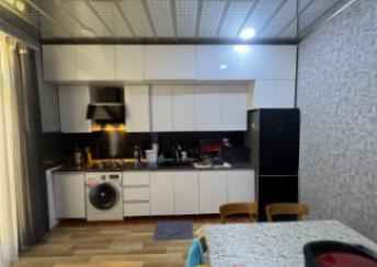  Biləcəri qəsəbəsində 77m² mənzil kirayə verilir