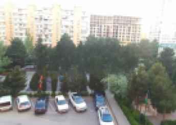  Yeni Günəşli qəsəbəsində 60m² mənzil kirayə verilir