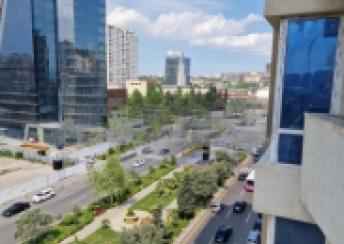  Bakı şəhərində 100m² mənzil kirayə verilir