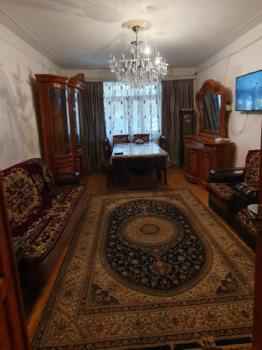  Həzi Aslanov qəsəbəsində 75m² mənzil satılır