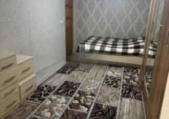  Sahil qəsəbəsində 45m² mənzil satılır