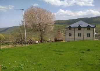  Quba  şəhərində torpaq satılır