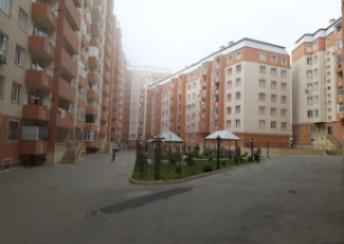  Yeni Günəşli qəsəbəsində 45m² mənzil kirayə verilir