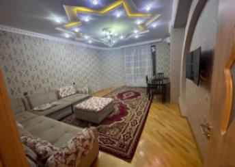  Yeni Yasamal qəsəbəsində 100m² mənzil kirayə verilir