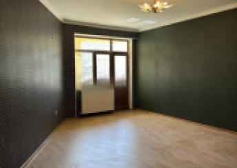  Bayıl qəsəbəsində 130m² mənzil kirayə verilir