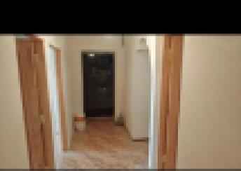  Salyan şəhərində 85m² mənzil satılır