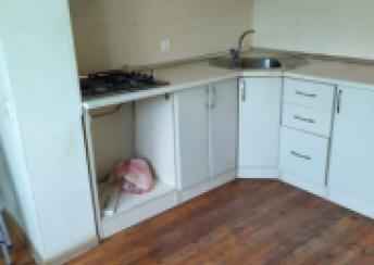  Yeni Günəşli qəsəbəsində 41m² mənzil kirayə verilir