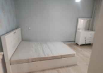 Qaraçuxur qəsəbəsində 100m² mənzil kirayə verilir