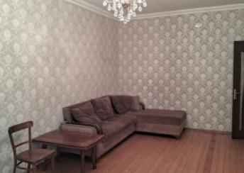  Yeni Yasamal qəsəbəsində 60m² mənzil kirayə verilir