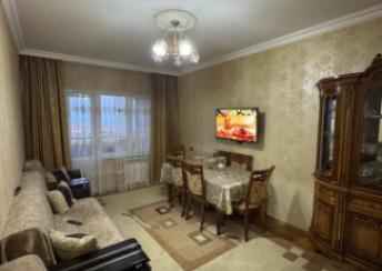  Köhnə Günəşli qəsəbəsində 90m² mənzil kirayə verilir