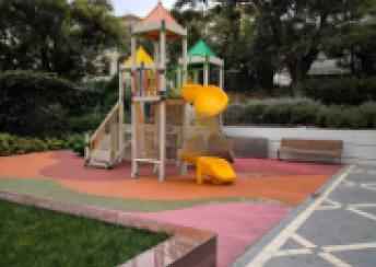  Bayıl qəsəbəsində 74m² mənzil satılır