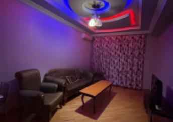  28 May qəsəbəsində 80m² mənzil kirayə verilir