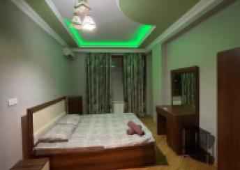  28 May qəsəbəsində 75m² mənzil kirayə verilir