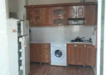  Sahil qəsəbəsində 80m² mənzil kirayə verilir
