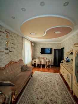  Masazır qəsəbəsində 70m² mənzil satılır