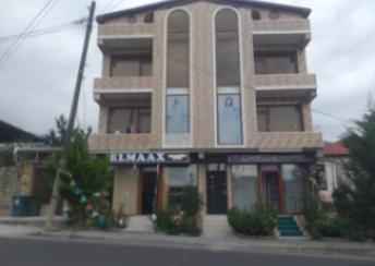  Şəki şəhərində 100m² mənzil kirayə verilir