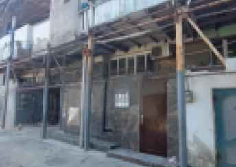  20-ci sahə qəsəbəsində 42m² mənzil kirayə verilir
