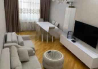  9-cu mikrorayon qəsəbəsində 88m² mənzil satılır