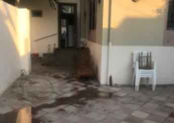  Keşlə qəsəbəsində 45m² mənzil kirayə verilir