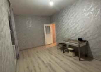  Yeni Günəşli qəsəbəsində 55m² mənzil kirayə verilir