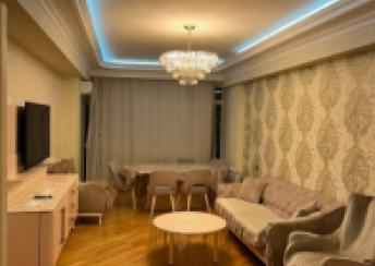  Bülbülə qəsəbəsində 95m² mənzil kirayə verilir