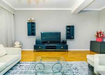  Bülbülə qəsəbəsində 190m² mənzil kirayə verilir
