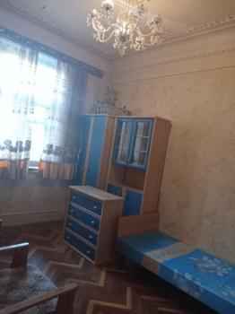  Böyükşor qəsəbəsində 90m² mənzil kirayə verilir