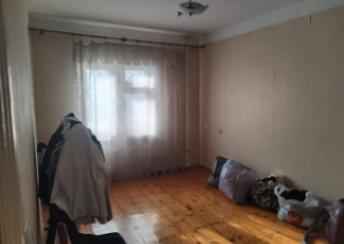  Köhnə Günəşli qəsəbəsində 80m² mənzil satılır