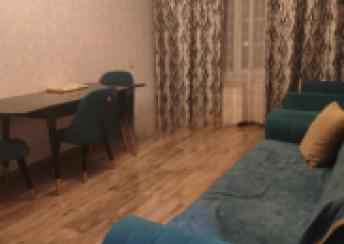  Köhnə Günəşli qəsəbəsində 80m² mənzil kirayə verilir