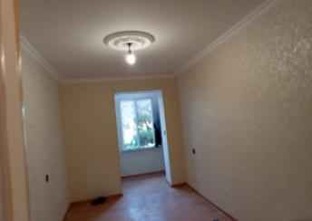  8-ci mikrorayon qəsəbəsində 18m² mənzil satılır