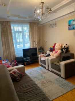  Xırdalan şəhərində 70m² mənzil satılır
