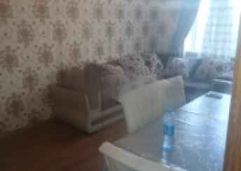  Qaraçuxur qəsəbəsində 40m² mənzil kirayə verilir