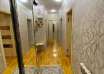  Suraxanı qəsəbəsində 80m² mənzil satılır
