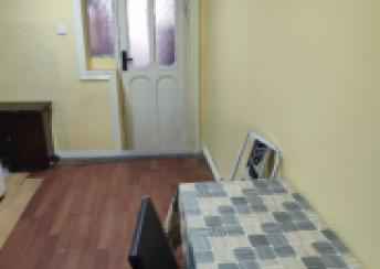  Yeni Yasamal qəsəbəsində 50m² mənzil kirayə verilir