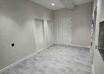  Saray qəsəbəsində 63m² mənzil satılır