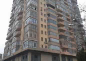  8-ci mikrorayon qəsəbəsində 90m² mənzil satılır
