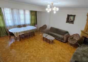  28 May qəsəbəsində 95m² mənzil kirayə verilir