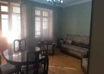  Buzovna qəsəbəsində 55m² mənzil satılır