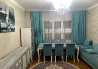  Sumqayıt şəhərində 93m² mənzil kirayə verilir