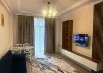  Sumqayıt şəhərində 76m² mənzil kirayə verilir