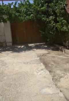  Binəqədi qəsəbəsində 101m² həyət evi satılır